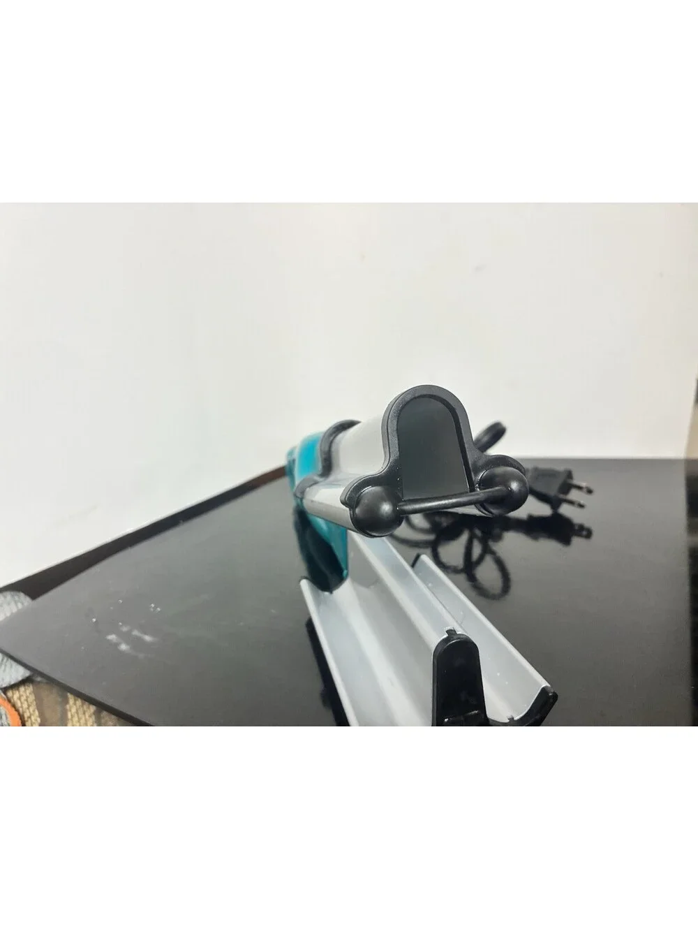 Bed Head TIGI Wave Artist Tested 3 Waving Iron Beach Hair Crimper Teal Ceramic